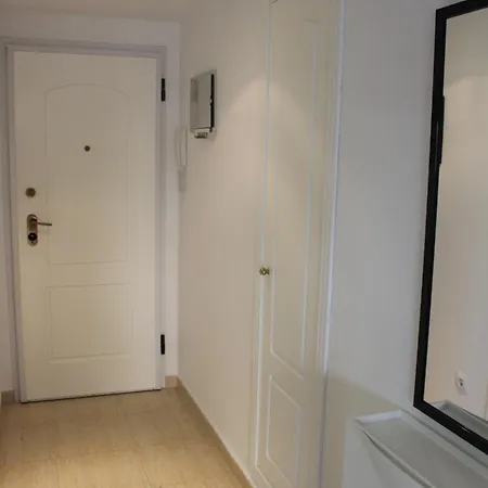 Apartamento Palm Garden Pool & Parking