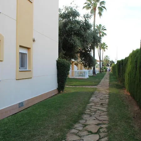 Palm Garden Pool & Parking Apartamento